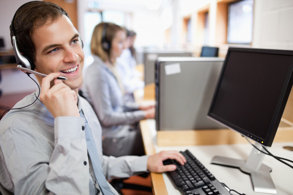 A call center agent talking to a customer
